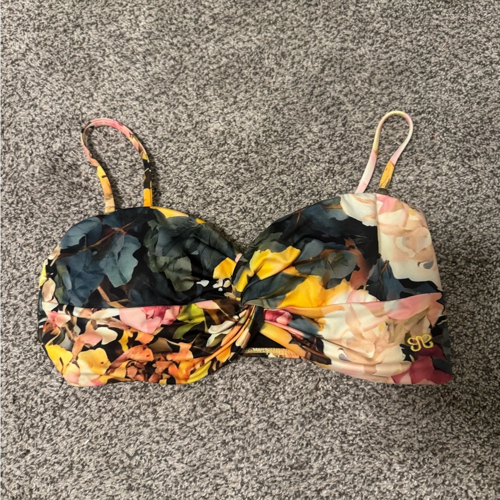 Albion Rosalia Floral Twist swim Top
